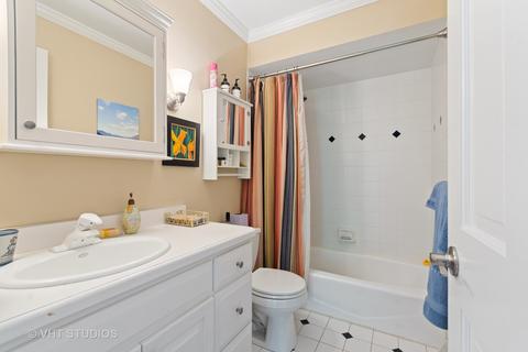 217 E 14th Ave, Naperville, IL 60563 photo 26