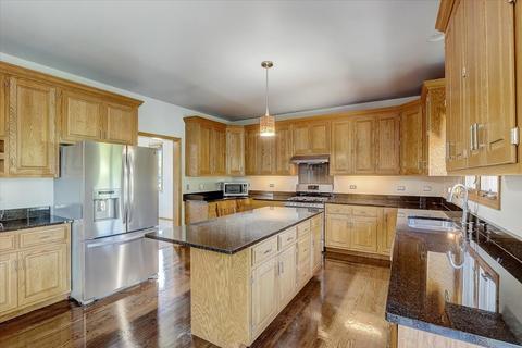 13209 Blackstone Ln, Plainfield, IL 60585 photo 7