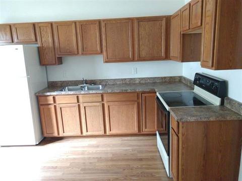 109 E Main St, Mount Morris, IL 61054 photo 4