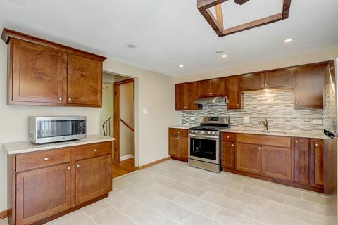 3631 153rd Pl, Midlothian, IL 60445 photo 4