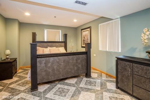 427 E Comstock Ave, Addison, IL 60101 photo 25