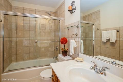 427 E Comstock Ave, Addison, IL 60101 photo 22