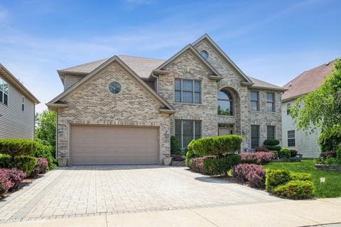 427 E Comstock Ave, Addison, IL 60101 photo 1