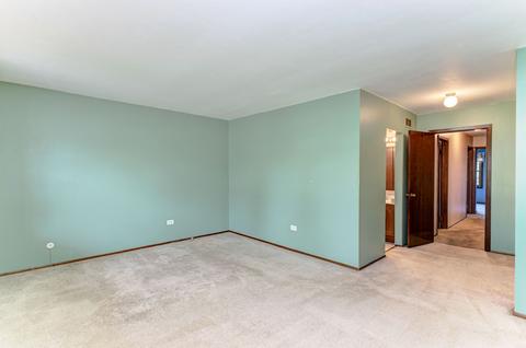 1401 E Hull Dr, Wheaton, IL 60189 photo 16
