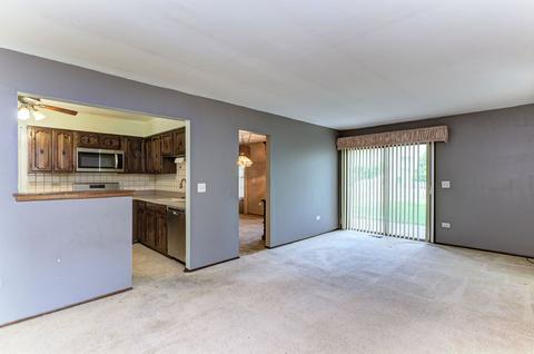1401 E Hull Dr, Wheaton, IL 60189 photo 7