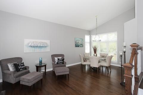 976 Tallgrass Dr, Bartlett, IL 60103 photo 3