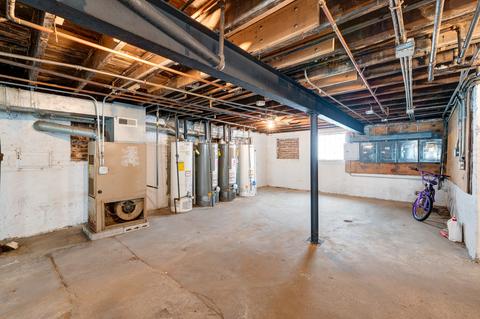 7915 S Champlain Ave, Chicago, IL 60619 photo 27