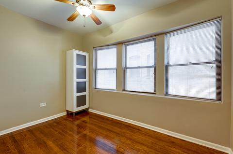 7915 S Champlain Ave, Chicago, IL 60619 photo 9