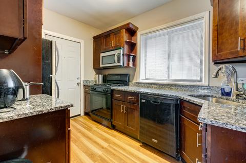 7915 S Champlain Ave, Chicago, IL 60619 photo 20