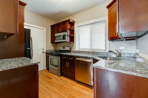 7915 S Champlain Ave, Chicago, IL 60619 photo 6