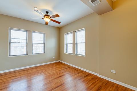 7915 S Champlain Ave, Chicago, IL 60619 photo 12