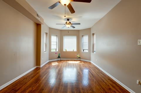 7915 S Champlain Ave, Chicago, IL 60619 photo 14