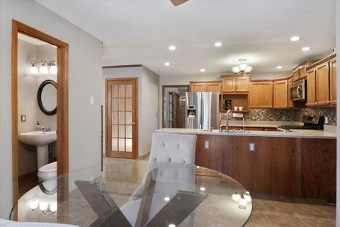 16164 Raintree Rd, Bloomington, IL 61705 photo 21
