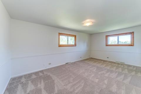 704 Kipling Ct, Roselle, IL 60172 photo 13