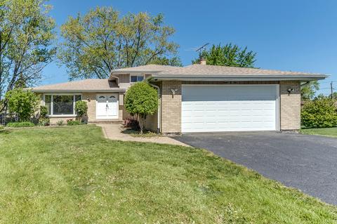 704 Kipling Ct, Roselle, IL 60172 photo 1