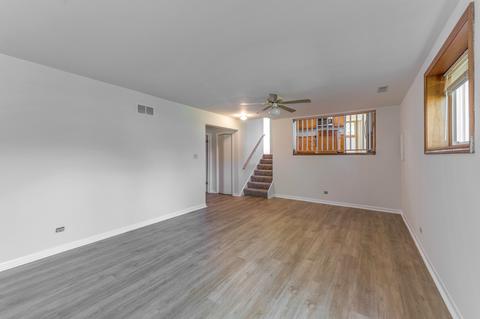 704 Kipling Ct, Roselle, IL 60172 photo 19