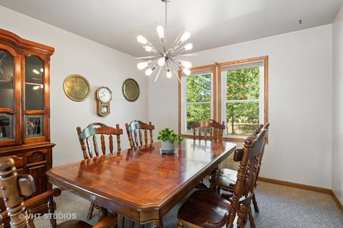 4 Rodeo Cir, Cary, IL 60013 photo 4