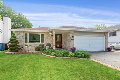 3307 Carpenter St, Steger, IL 60475 photo 1
