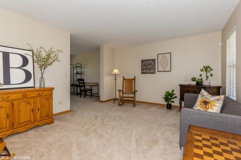 1918 Spring Ridge Dr, Plainfield, IL 60586 photo 2