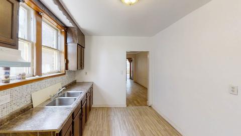 1718 E 85th Pl, Chicago, IL 60617 photo 10