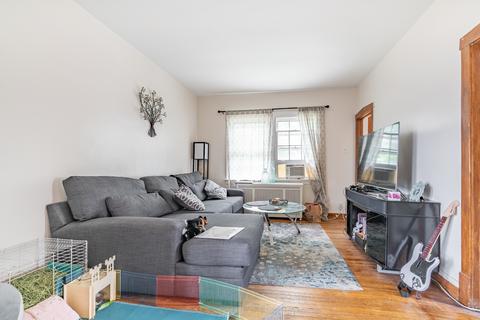 5723 W Windsor Ave, Chicago, IL 60630 photo 2