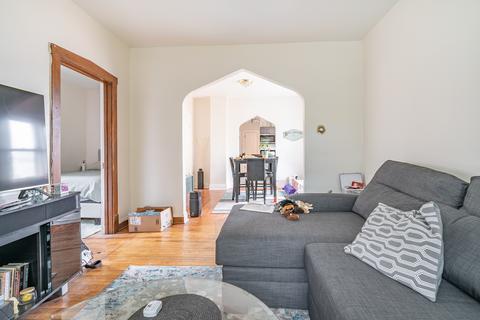 5723 W Windsor Ave, Chicago, IL 60630 photo 4