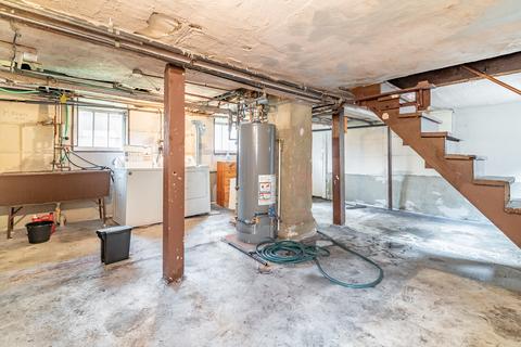 5723 W Windsor Ave, Chicago, IL 60630 photo 17