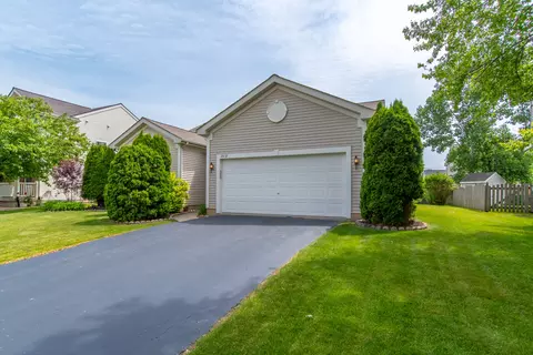 2012 Stafford St, Plainfield, IL 60586 photo 3