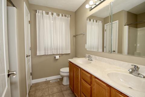 2244 Chase Ln, Normal, IL 61761 photo 13