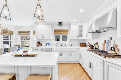 8495 Dolfor Cv, Burr Ridge, IL 60527 photo 9
