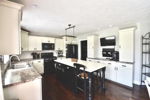 2472 Sedwick Dr, Normal, IL 61761 photo 13
