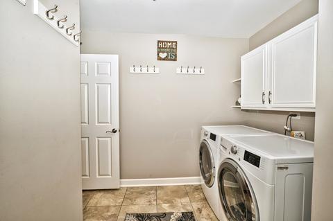1437 Newcastle Ln, Bartlett, IL 60103 photo 38