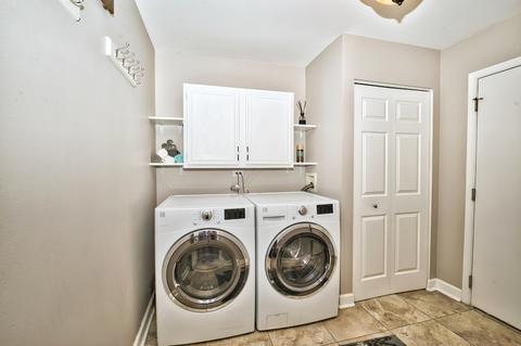 1437 Newcastle Ln, Bartlett, IL 60103 photo 37