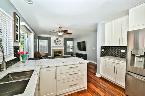 1437 Newcastle Ln, Bartlett, IL 60103 photo 12