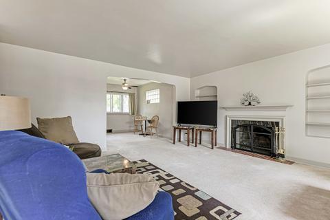 131 S Forest Ave, Hillside, IL 60162 photo 3