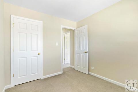 265 Grissom Ln, Hoffman Estates, IL 60169 photo 12