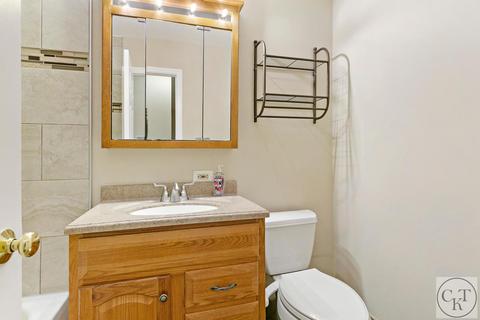 265 Grissom Ln, Hoffman Estates, IL 60169 photo 16