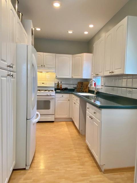 1492 E Algonquin Rd, Des Plaines, IL 60016 photo 11