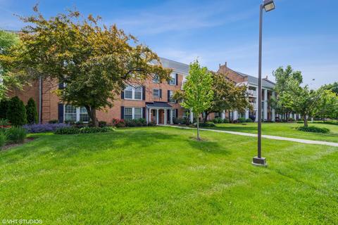 5501 Carriageway Dr #211A, Rolling Meadows, IL 60008 photo 1