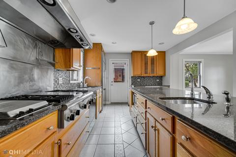 120 Harlem Ave, Glenview, IL 60025 photo 4