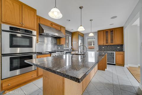 120 Harlem Ave, Glenview, IL 60025 photo 3