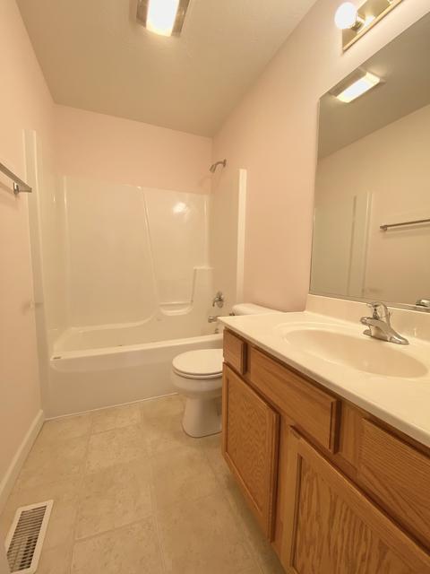 904 Switchgrass Ln, Champaign, IL 61822 photo 11