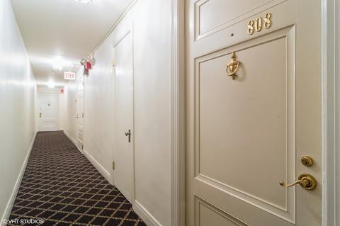 70 E Scott St #808, Chicago, IL 60610 photo 3