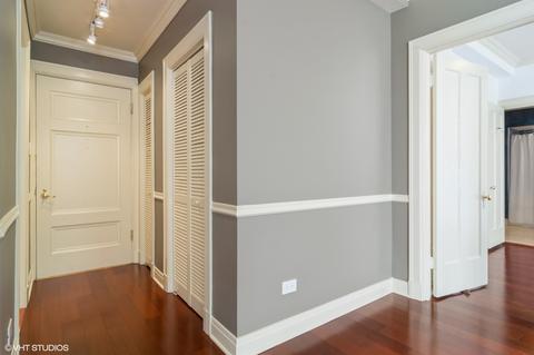 70 E Scott St #808, Chicago, IL 60610 photo 13