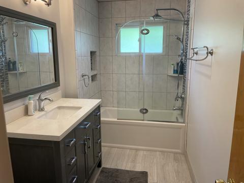 370 Florian Dr, Des Plaines, IL 60016 photo 17
