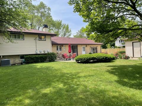 370 Florian Dr, Des Plaines, IL 60016 photo 26