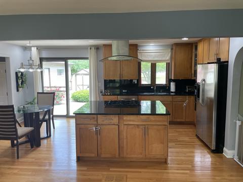 370 Florian Dr, Des Plaines, IL 60016 photo 6