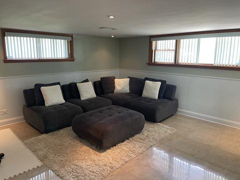 370 Florian Dr, Des Plaines, IL 60016 photo 18