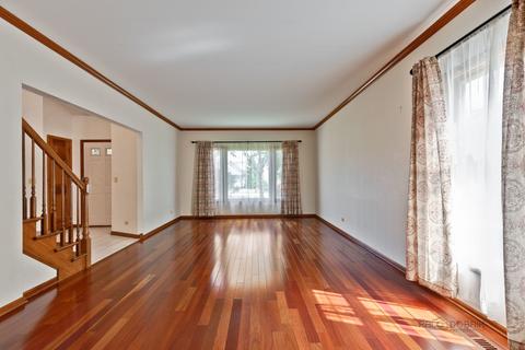 711 Kenmare Dr, Des Plaines, IL 60016 photo 6