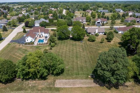 1113 Joseph Cir, Johnsburg, IL 60051 photo 31